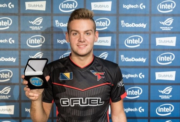 RNG确认进入2025LPL夏季赛涅槃组！