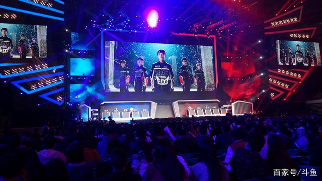 ZOFGK五人组连续三年打进四强，没有在任何赛事低于四强